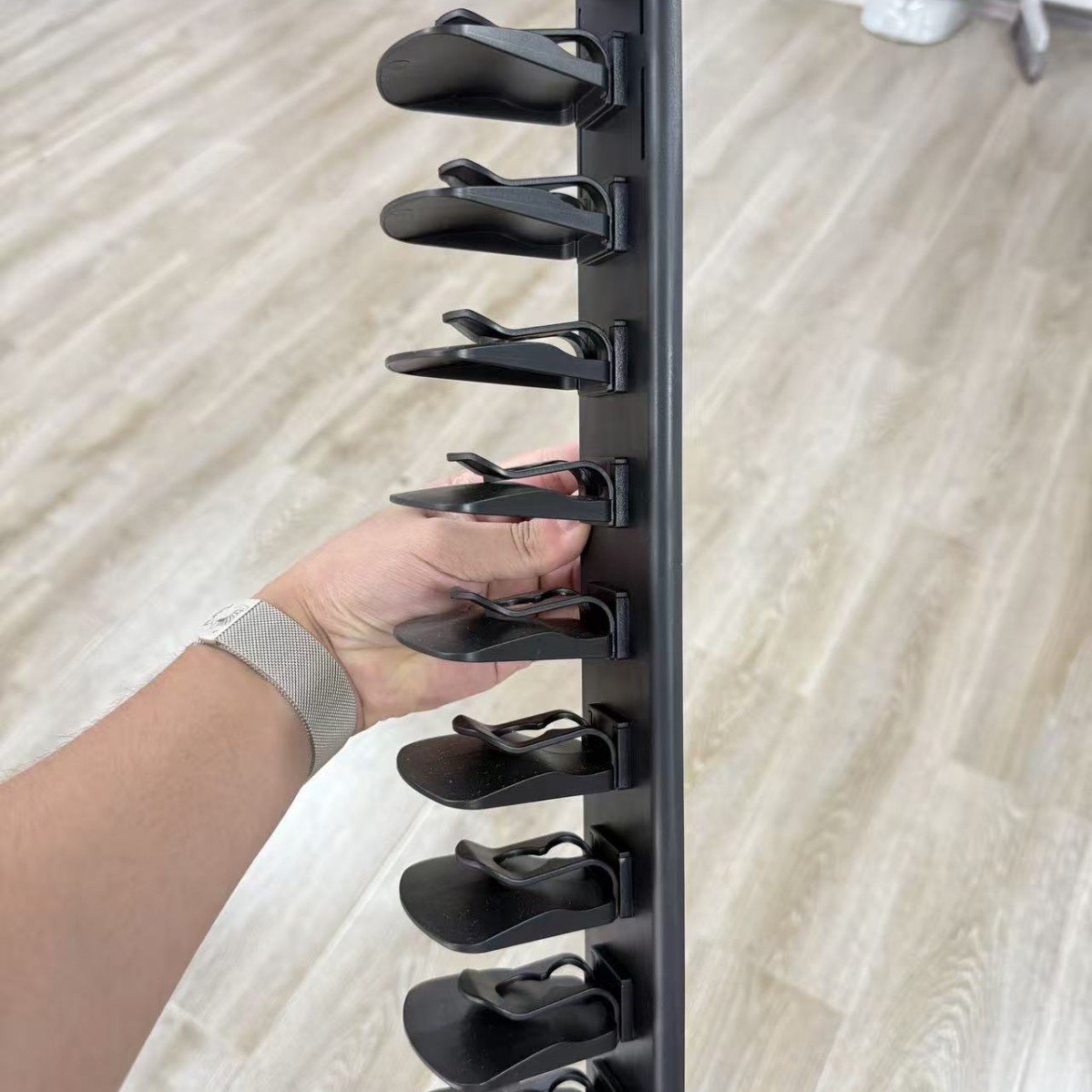 跨境新款亚马逊Hat Organizer for Caps螺旋棒球帽架展示收纳架