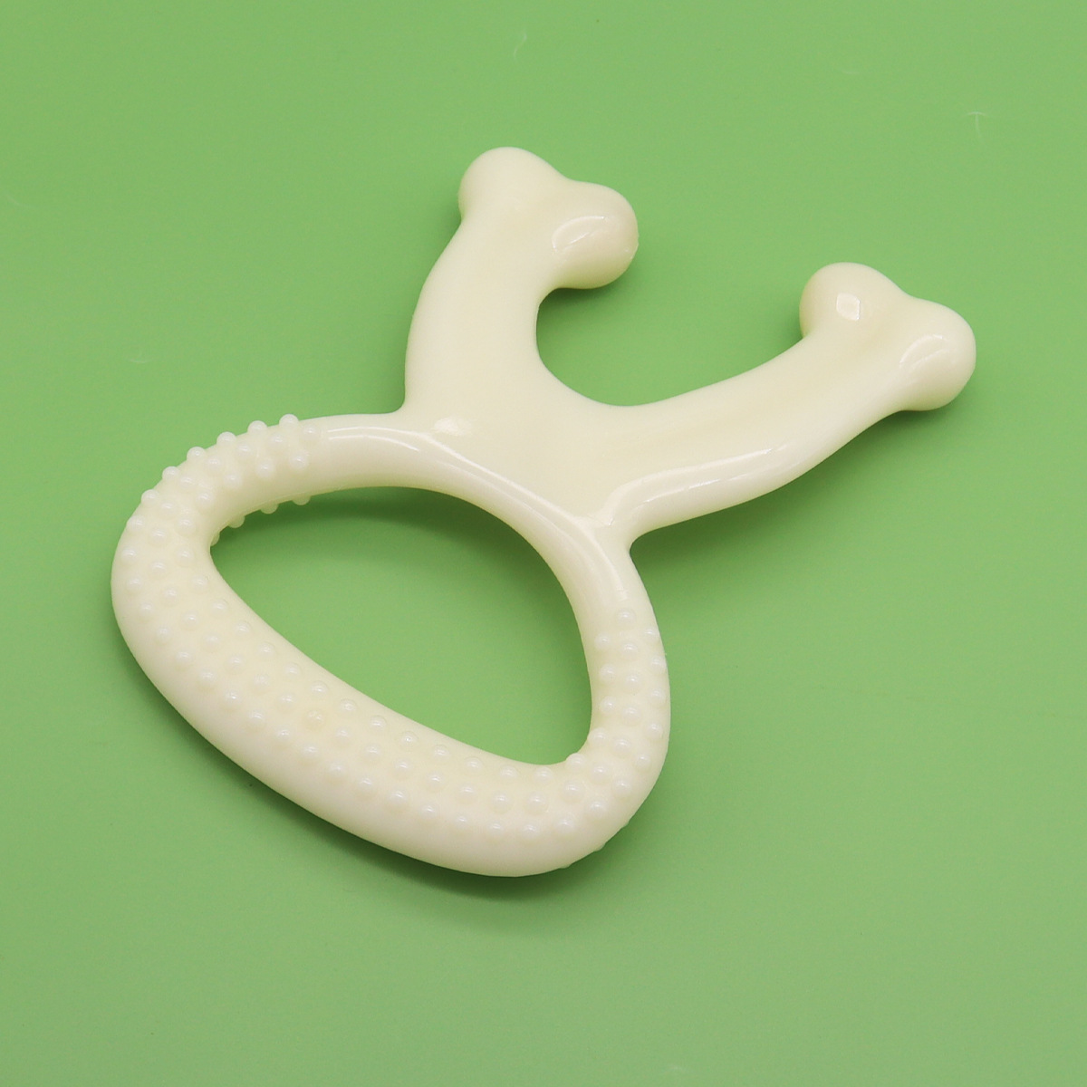 Los juguetes para mascotas no son malos para morder