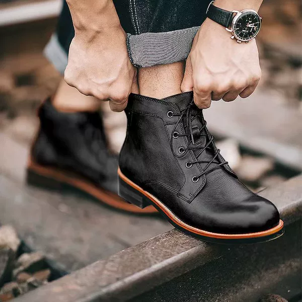 Black [PU leather]