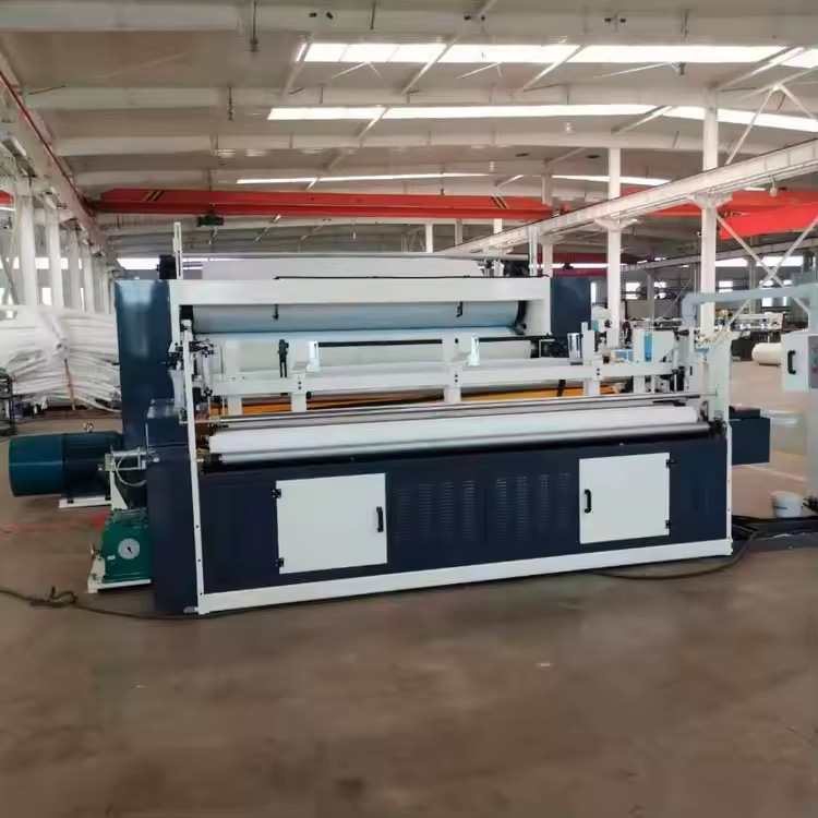Máquinas de fabricación de papel Zhi-Wing automáticas de alta velocidad papel higiénico perforación bobinador de equipos de procesamiento post-fabricantes