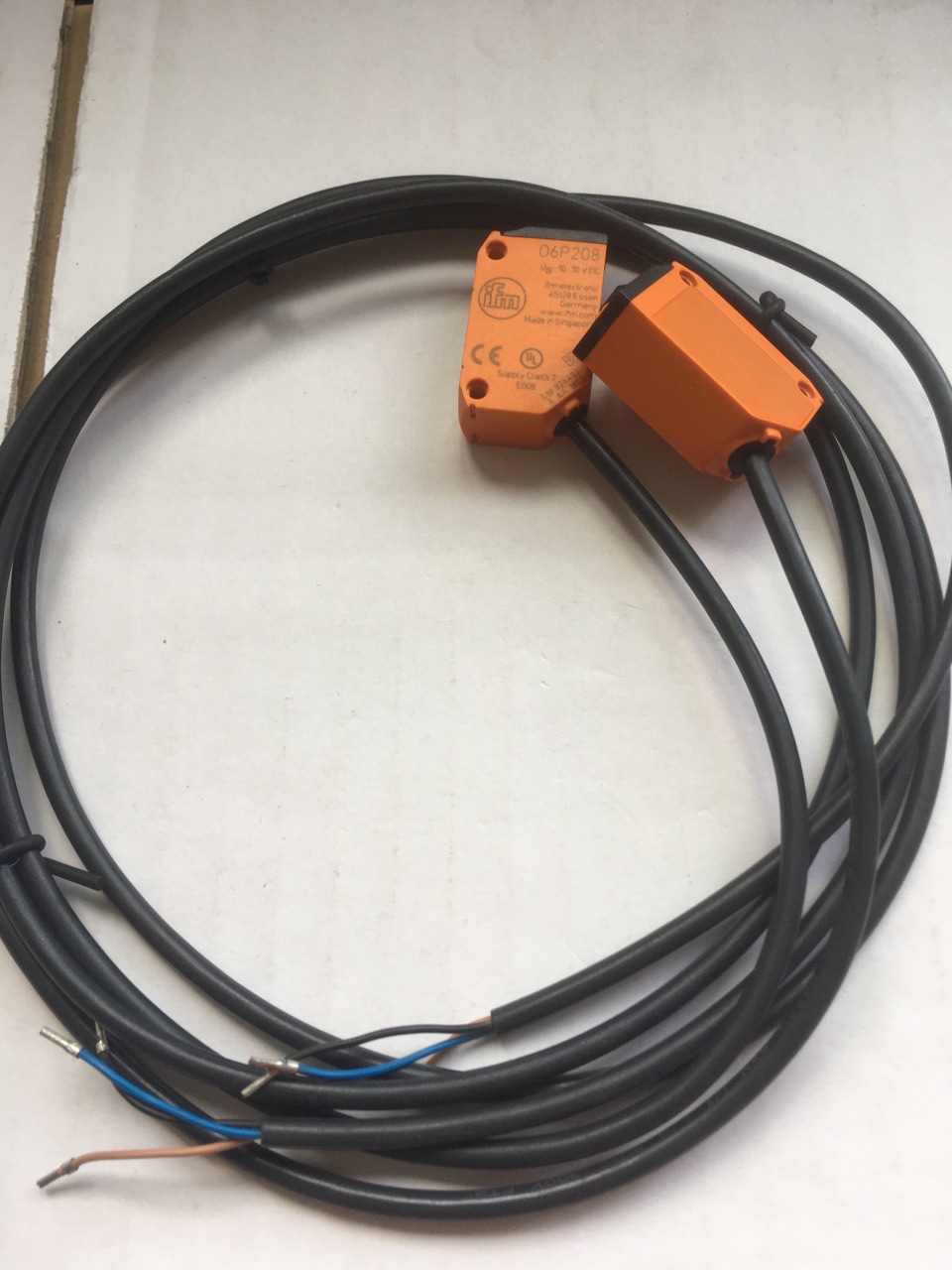 可见光背景消隐 IFM O6P208