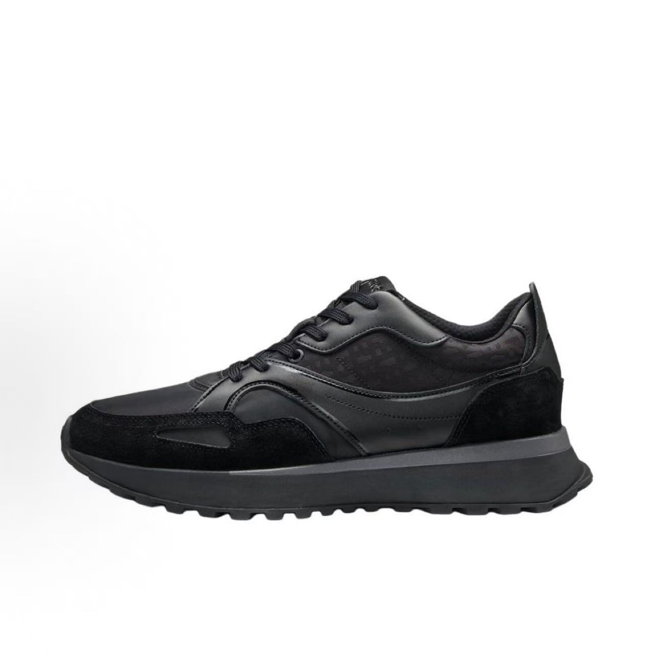 Europa estación nueva moda de zapatos de cuero zapatos casuales de hombre transpirables, moda universal y cómodos zapatos para correr con suela gruesa