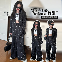 女童套裝2024新款春秋裝中大童女孩洋氣西裝兩件套網紅休閒時裝潮