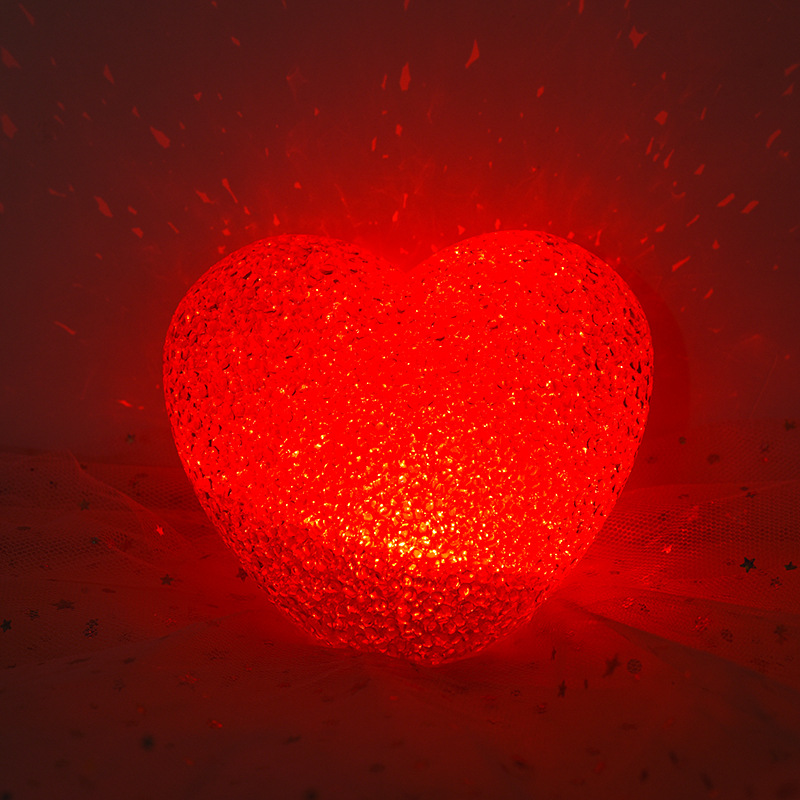 La CELEBRACIÓN DE Amor coro luz apoyos rojo en forma de corazón grano de arroz luz de la noche etapa de rendimiento apoyos al por mayor