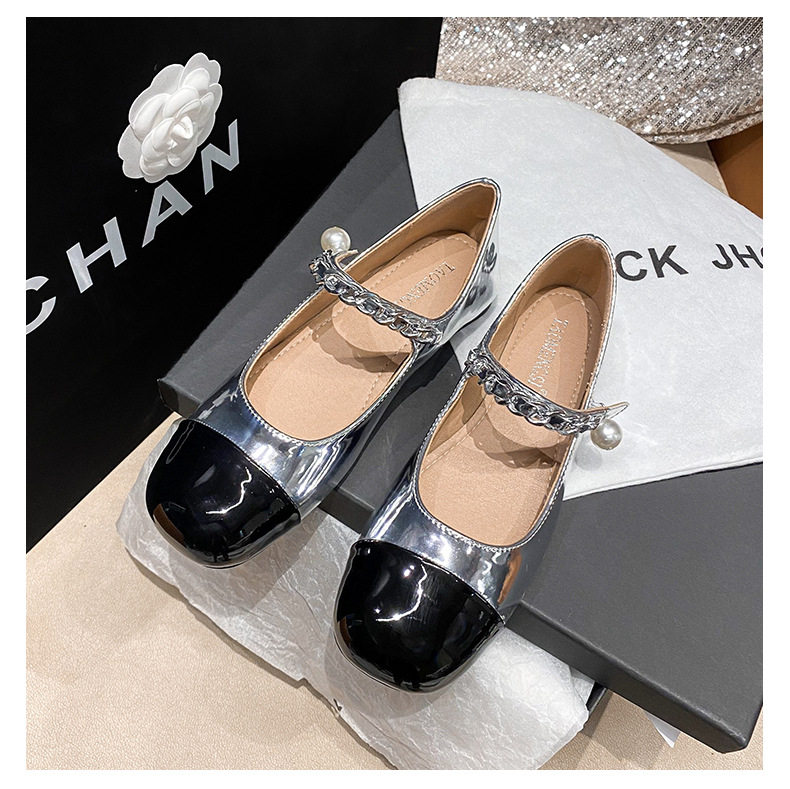 Giày Mary Jane nữ mũi vuông đế bằng phối màu ngọc trai, gót thấp 1–3 cm — Bạc phối đen, Đen bạc, Đen trắng chi tiết 42
