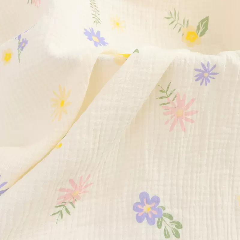 来图来样定做全棉印花绉布双层小兰花纯棉绉布婴童面料