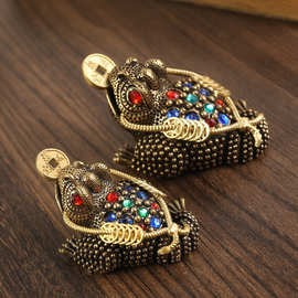 黄铜镂空三足金蟾客厅书房办公室摆件创意工艺品咬钱小铜器批发