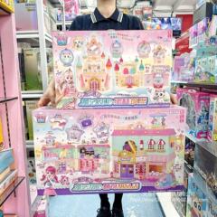 奇妙な萌えは新しい魔法の甘いケーキ城の甘い店の愛の萌えは女の子のままごとの誕生日プレゼントです。