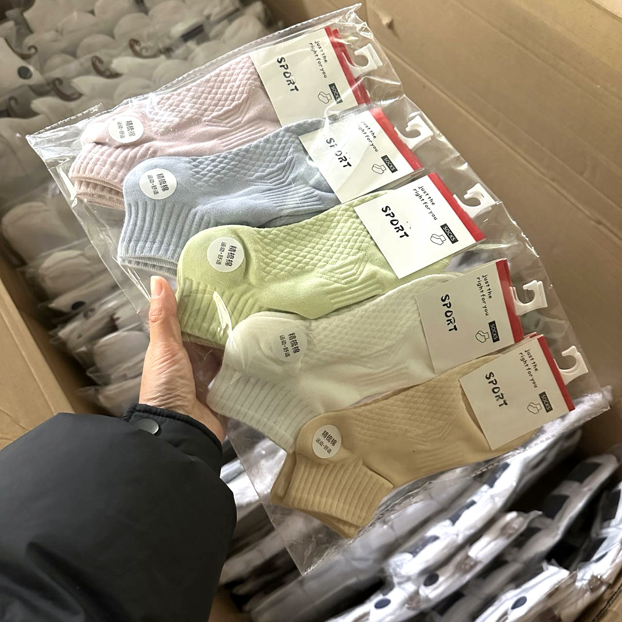 Calcetines Zhuji al por mayor calcetines transpirables para mujer primavera y verano calcetines deportivos coreanos finos calcetines de algodón de colores calcetines de verano para mujer