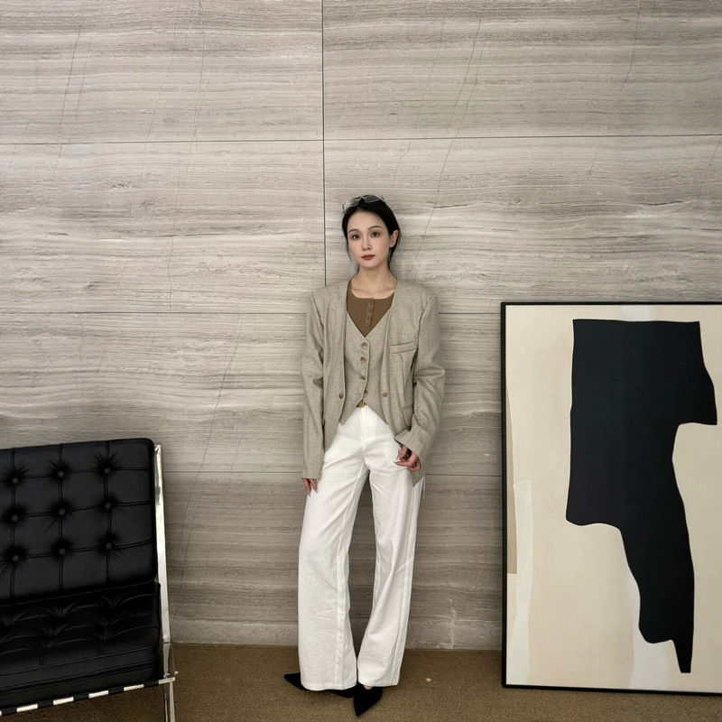 Spring 2026! ↕️ V-Neck Faux Two-Piece Design, Faux Linen Wide-Fit Minimalist Designer Blazer Jacket.