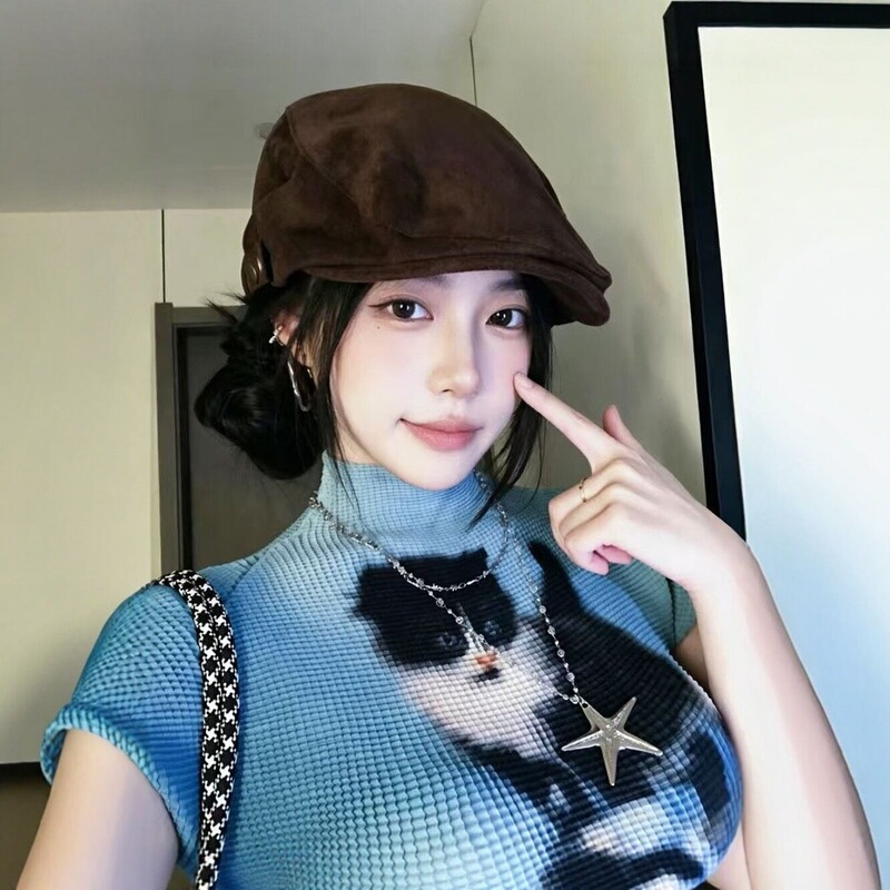 New versatile button-front hat for women, soft top, niche design, makes the face look smaller, vintage atmosphere, early autumn beret New versatile button-front hat for women, soft top, niche design, makes the face look smaller, vintage atmosphere, early autumn beret