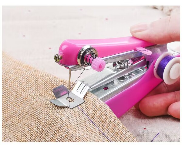 Mini sewing machine