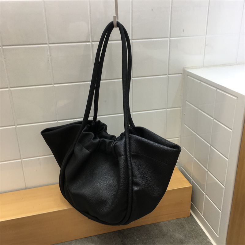 翼の包みの新型の個性の潮流のシングル肩の脇の下のフランスの小さい大衆のしわの手提げの脇の下の女性のバッグの大容量の女性のカバン|undefined