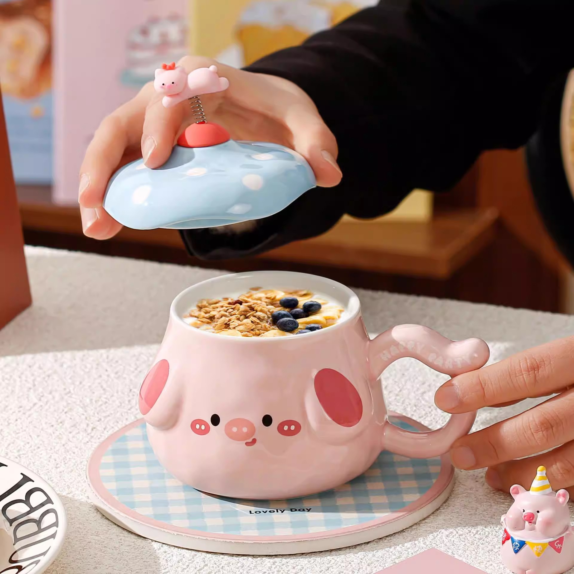 Curioso primavera pequeño animal cabeza de hongos cajas de regalo de alto valor de visualización sistema de curación taza de agua para un regalo de cumpleaños de una amiga