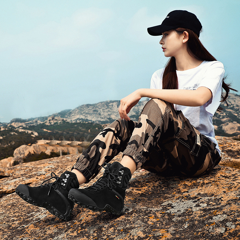 2022 outdoor hiking shoes waterproof non-slip high-top hiking shoes men's cowhide combat boots desert boots women travel in stock