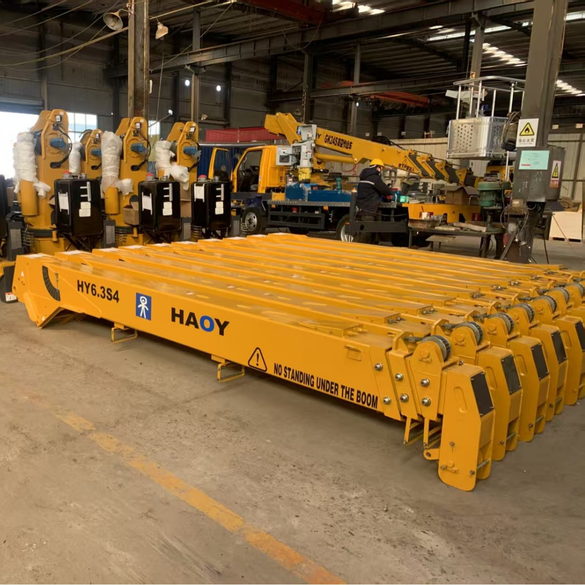 6吨直臂随车起重机多功能运输车臂长14.2米无线遥控操作