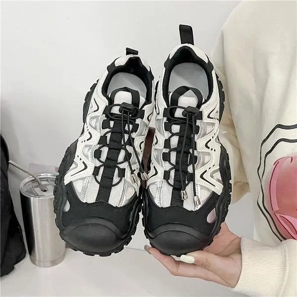 2026 nuevos zapatos de montaña al aire libre para mujeres feos zapatos de cabeza grande zapatos de correr transpirables de verano papá