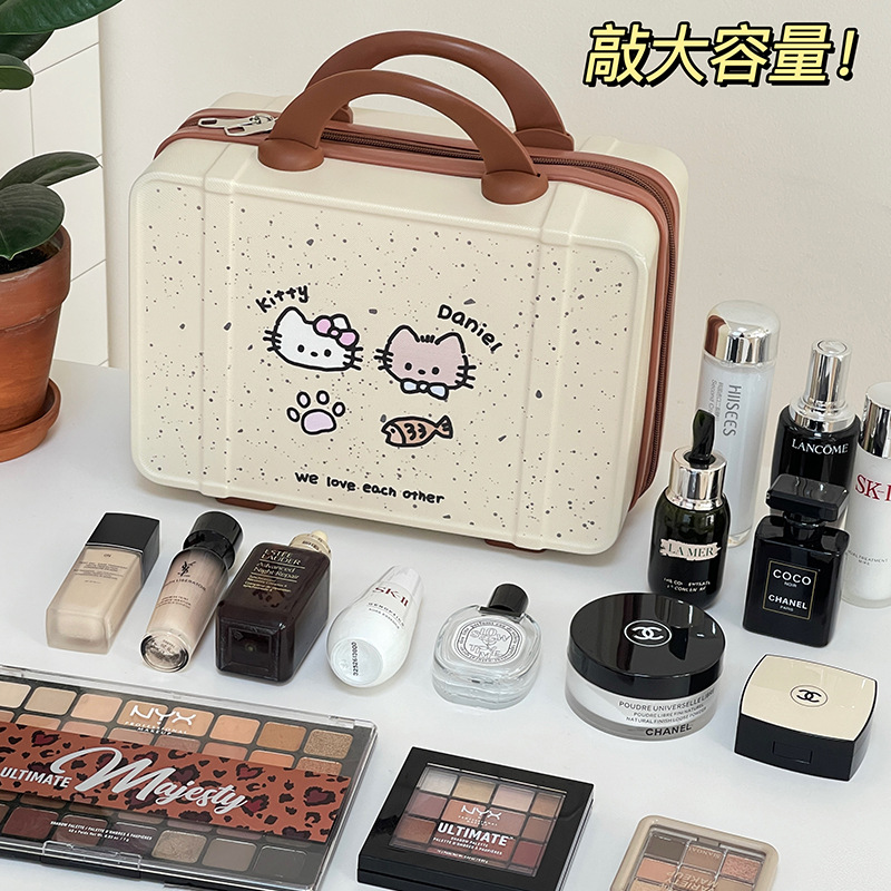 Caja de maquillaje original lindo gatito, corazón de la niña, nuevo tipo de bolsa de maquillaje portátil de gran capacidad, caja de almacenamiento, bolsa de lavado de viaje