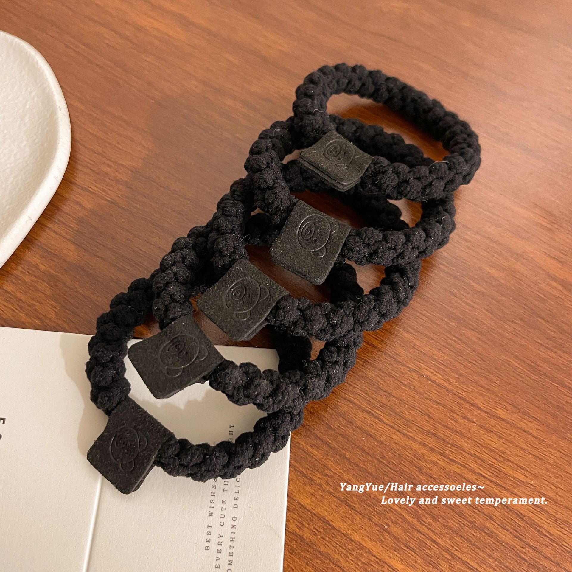 Banda para el cabello cuerda para el cabello tocado de alta gama nuevo estilo simple banda de goma lazo para el cabello de las mujeres alta elasticidad durable no lastimar el cabello cubierta de cuero cuerda para el cabello