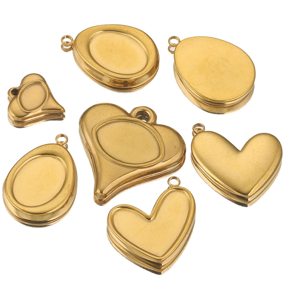 Heart Shape Pattern 1 Piece 304 Stainless Steel PVD Coated Real Gold Plated Heart Shape Pendant Charms