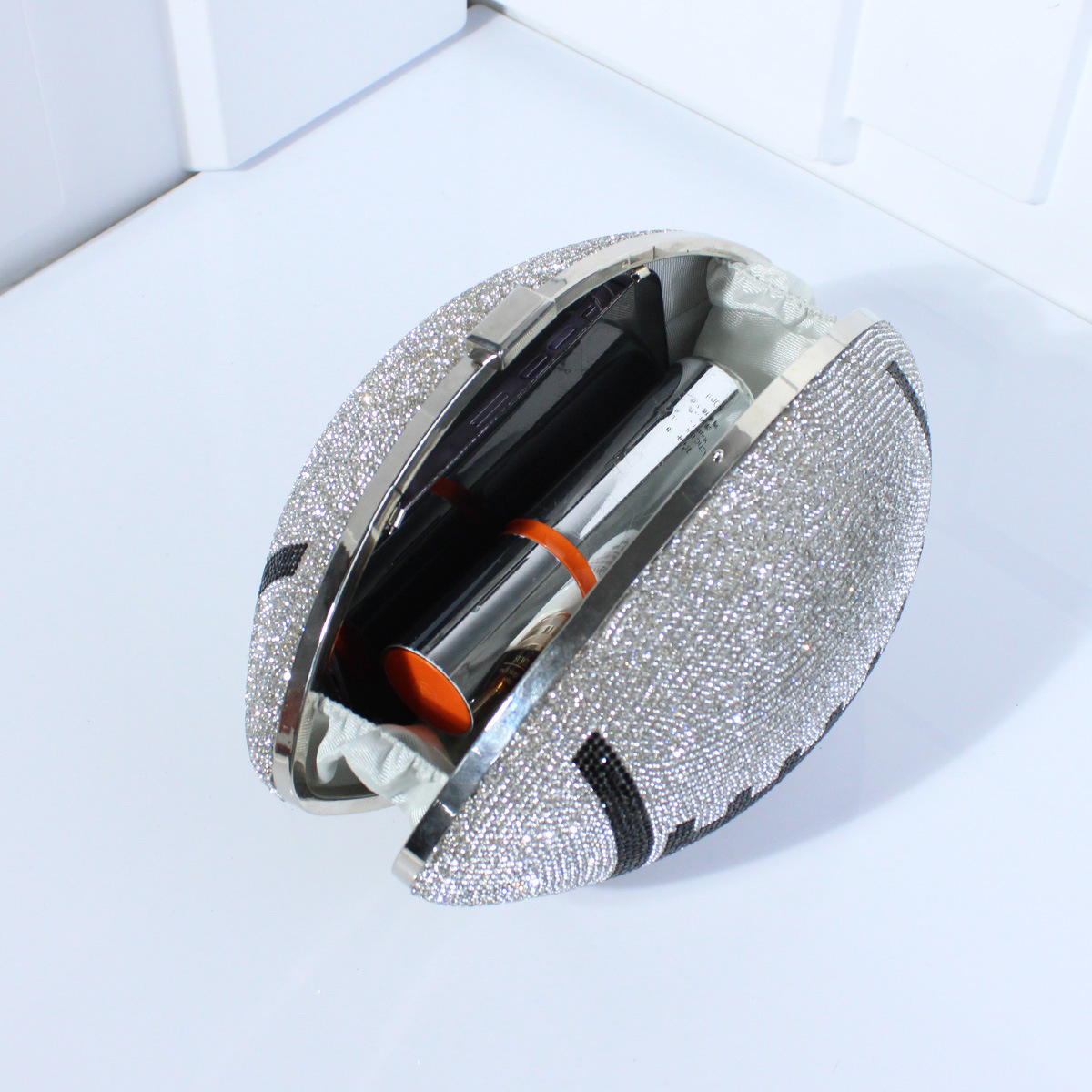 Aangeven Verhelpen Bergkristal Rugby Bergkristal Ovaal Avondtassen display picture 5