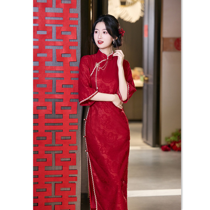 Red Cheongsam Improved Young Style 2025 Autumn New Women's Chinese Bride Wedding Engagement Toast Dress Homecoming Cheongsam