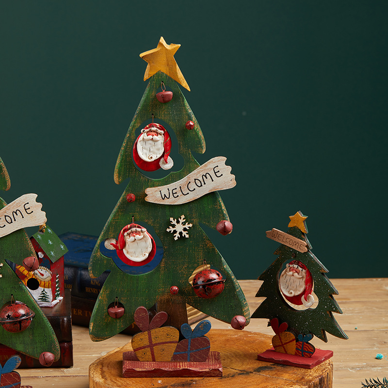 Buscando madera transfronteriza venta caliente una pieza de escritorio de árbol de Navidad árbol de decoración de muñeco de nieve decoración