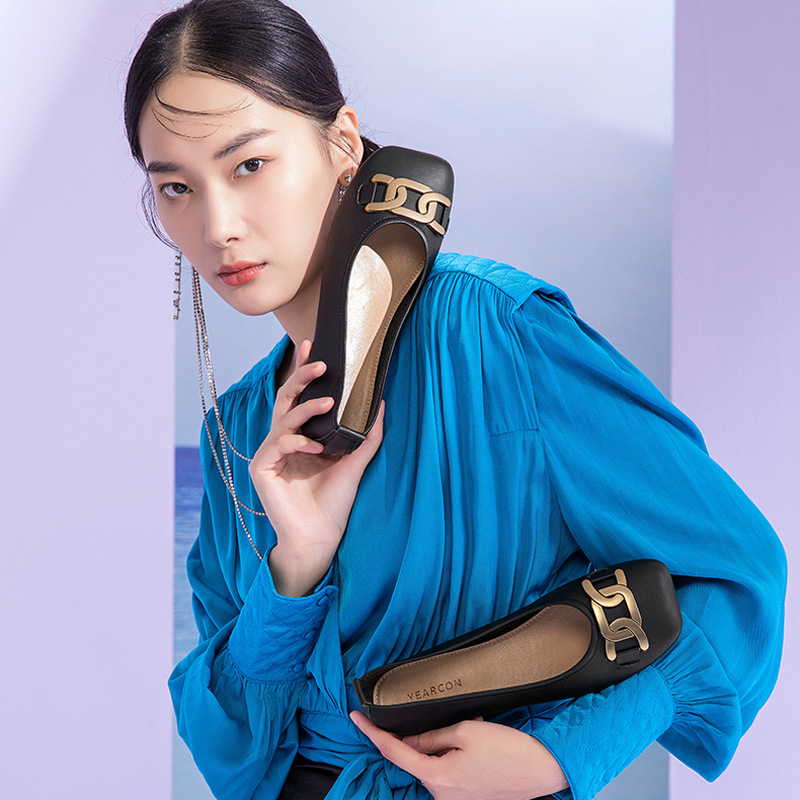 Sheepskin grandma shoes women's single shoes flat shoes 2022 spring new style toad shoes versatile shallow mouth soft bottom large size shoes_voghion.com
