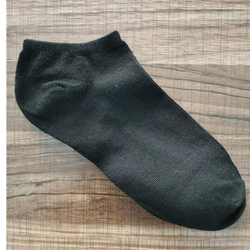 invisibile light and thin breathable cotton socks for leisure, absorbs sweat and smell