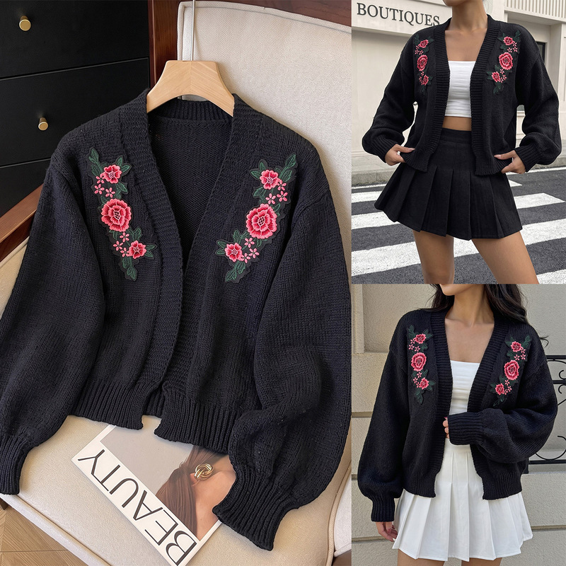 European and American style cardigan sweater with rose flower embroidery, loose vintage knitwear, European and American cross-border women's fashion European and American style cardigan sweater with rose flower embroidery, loose vintage knitwear, European and American cross-border women's fashion