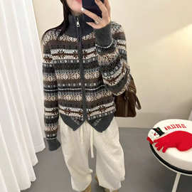 琪镌绘制秋冬季新款复古提花羊绒针织高领毛衣套头衫上衣女25157