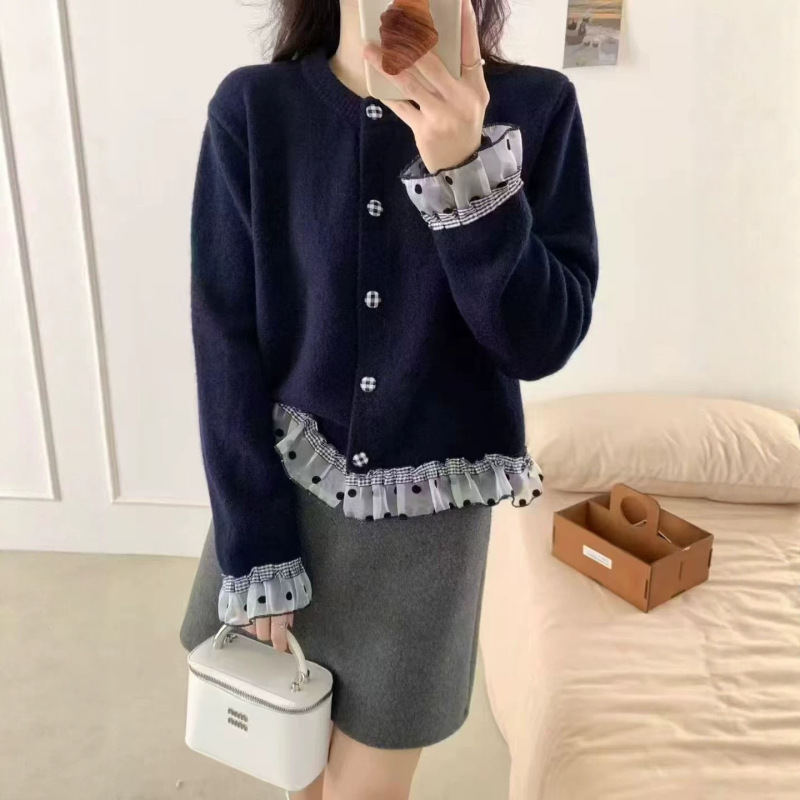 2026 new style cardigan, knitted color-block spring top, small lace sweater, versatile and stylish base layer for women