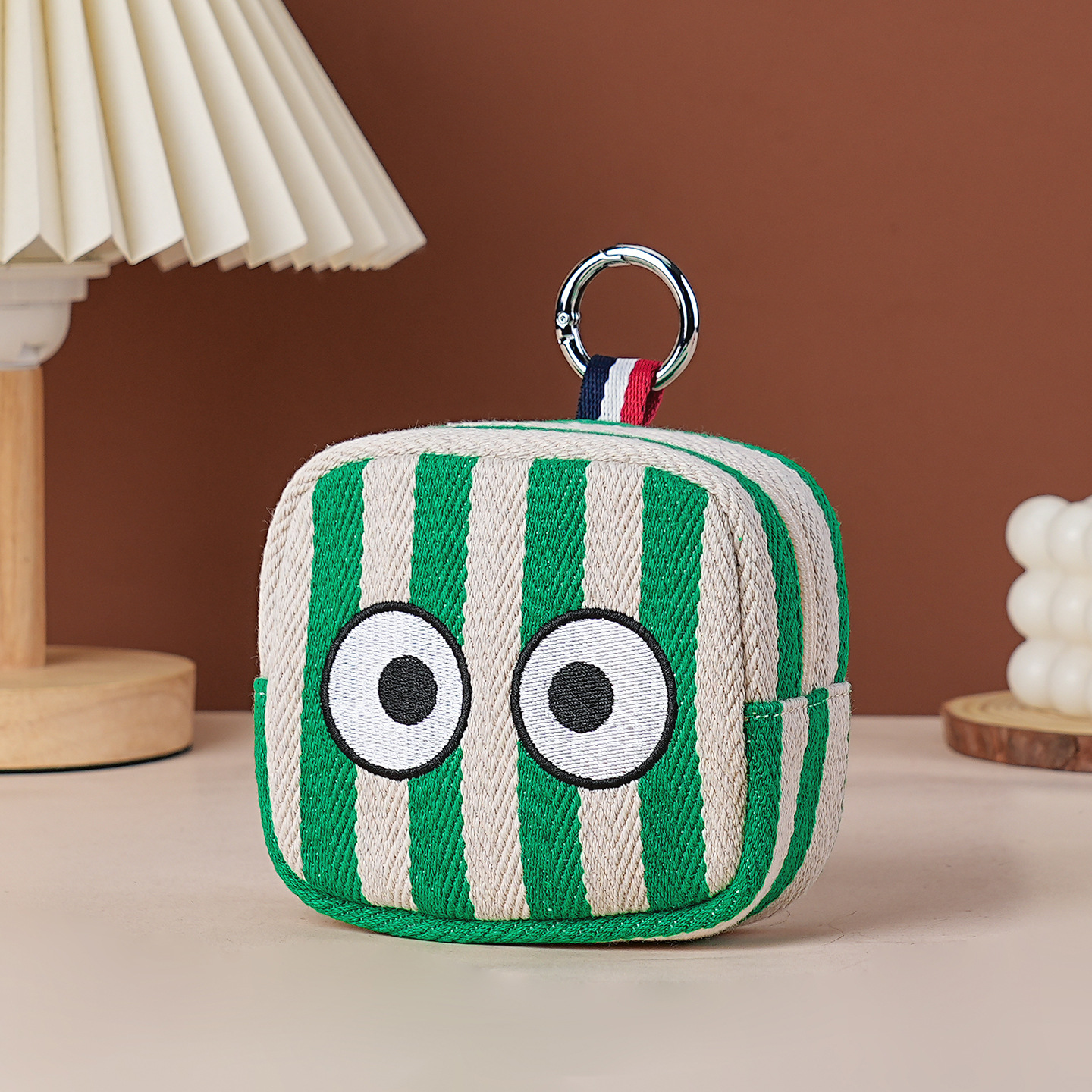 Bolso de almacenamiento de tarjeta de sobre rojo a rayas de ojos grandes, bolso digital, bolso pequeño para colgar, bolso pequeño bordado, bolso pequeño, cambio, bolso para auriculares, cremallera