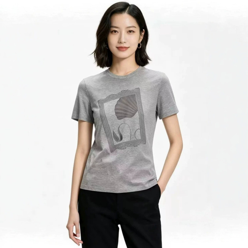 Jiangnan** Mall Same Style 2026 Early Autumn New Fashion Casual Versatile Round Neck Printed Regular Shoulder T-Shirt Jiangnan** Mall Same Style 2026 Early Autumn New Fashion Casual Versatile Round Neck Printed Regular Shoulder T-Shirt