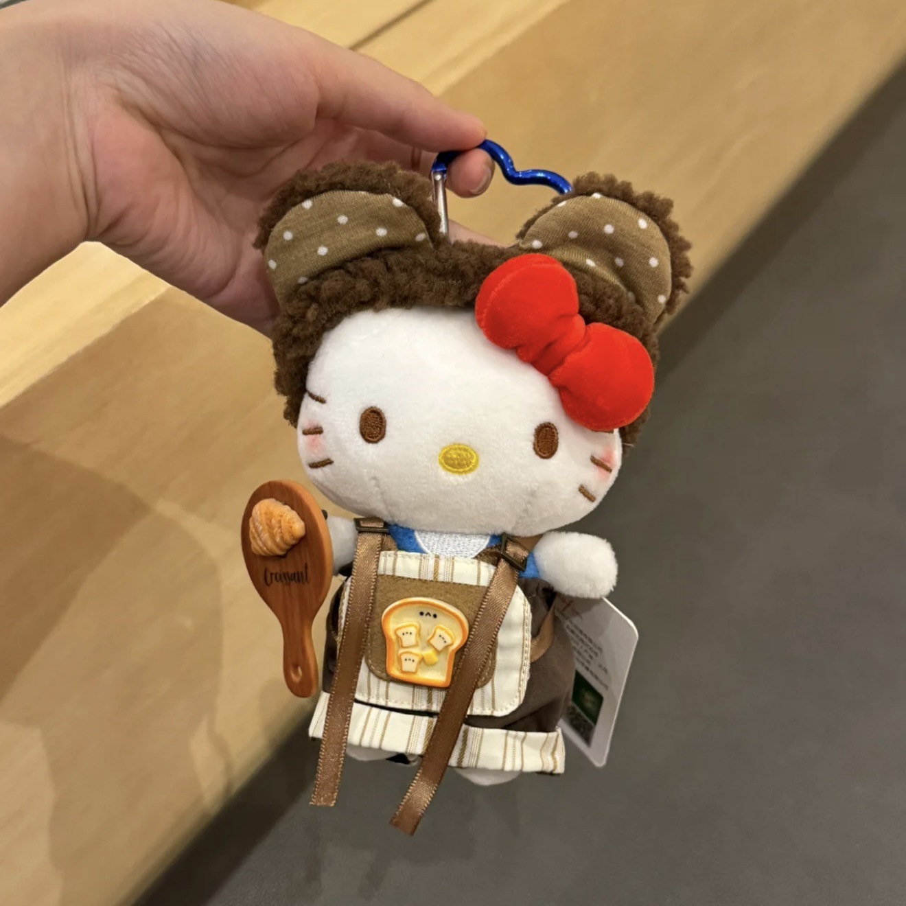 Genuino clásico KT Hello Kitty mochila bolso colgante dibujos animados lindo hellokitty llavero muñeca de felpa mujer