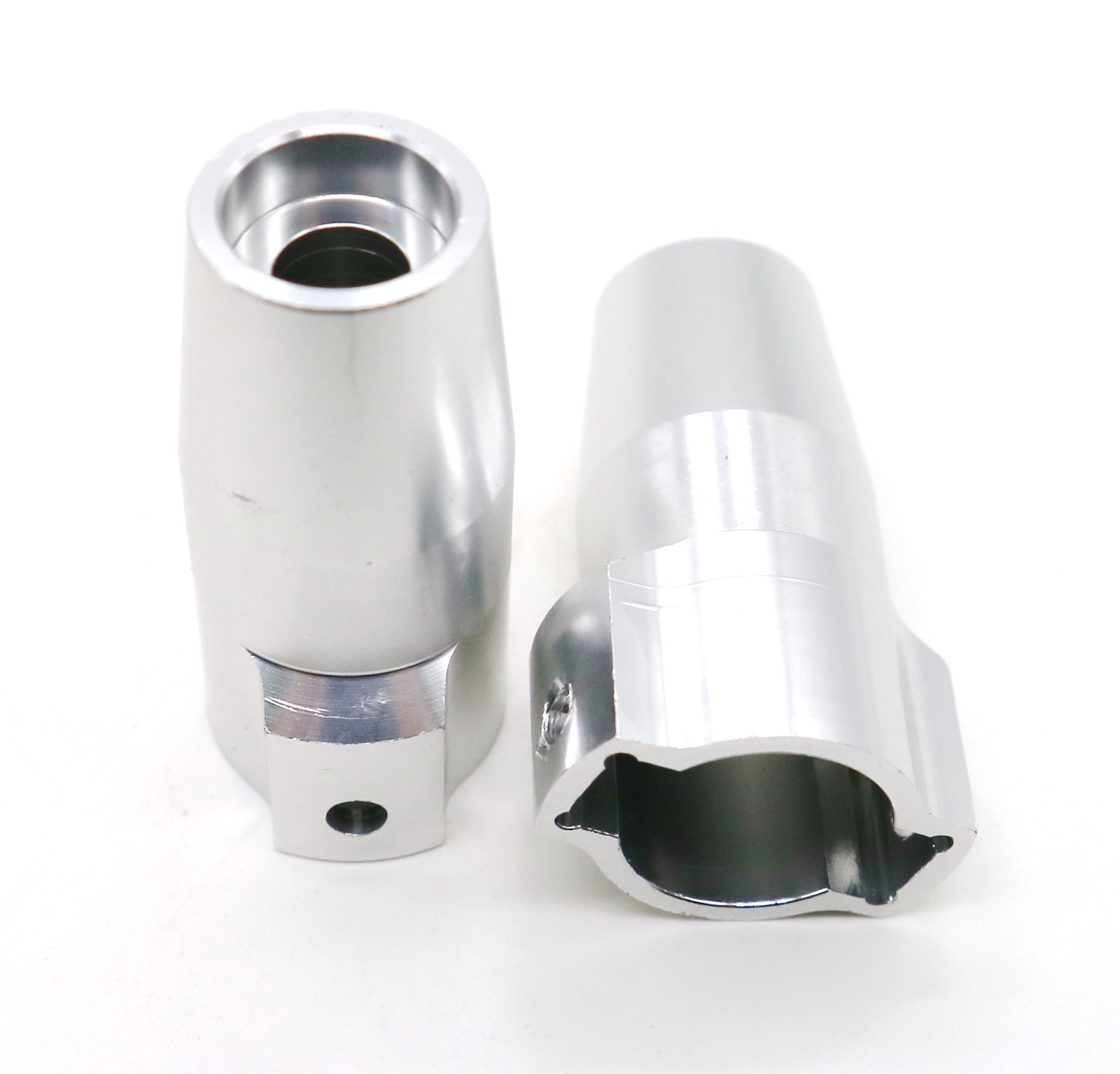 Rear axle seat [silver]]