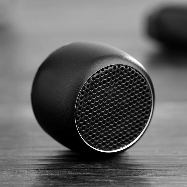 国境を越えた起爆金m1無線ミニbluetoothスピーカー金属小鋼砲屋外ポータブル小型音響卸売り|undefined