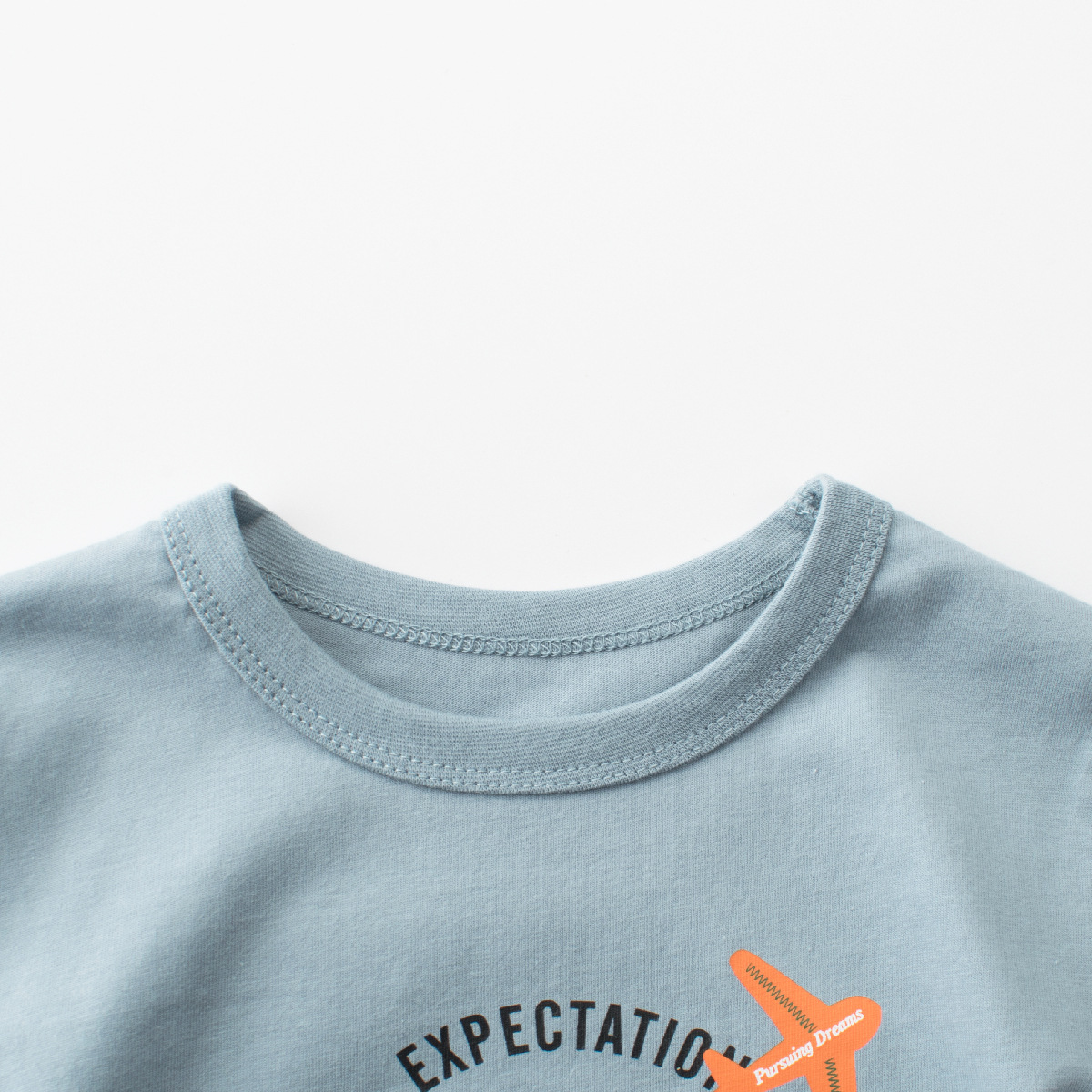 27kids ropa para niños manga corta para niños 2025 verano nueva camiseta de cuello redondo de dibujos animados tops para niños fuente de Douyin