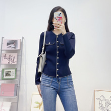 法式轻奢女装早秋新款时尚撞色毛衣单排扣圆领长袖修身针织开衫女