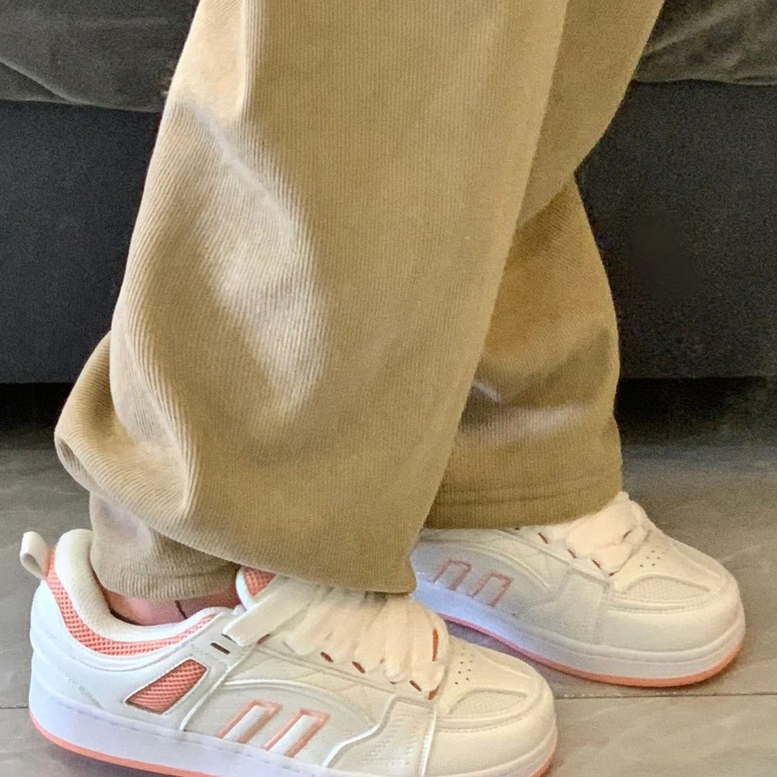 2024 verano y otoño pareja del campus zapatos de pan de moda zapatos de altura baja zapatos casuales retro versátiles para niños