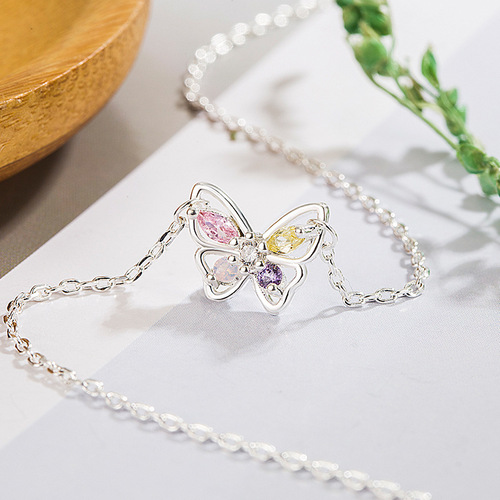 Colorful Butterfly Necklace Fashion Simple Clavicle Chain Niche Design High-end Light Luxury Summer Necklace  New Style