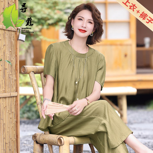 Young mother summer suit foreign style 2024 new fashion temperament middle-aged and elderly women summer short sleeve clothes