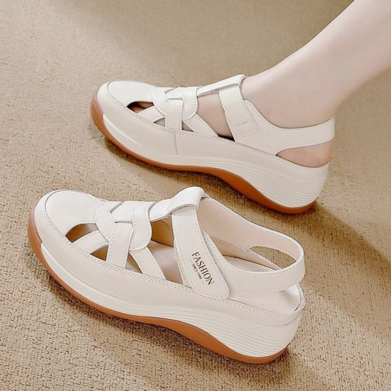 Daily Wear 2025 Summer New Versatile Thick-Soled Sandals for Women, Hollow-Out Clogs, Closed-Toe Roman-Style Women's Sandals Daily Wear 2025 Summer New Versatile Thick-Soled Sandals for Women, Hollow-Out Clogs, Closed-Toe Roman-Style Women's Sandals