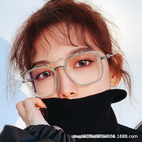 2024 New Double Bridge Glasses Retro Square Frame Nearsighted Glasses, Influencer Style Blue Light Blocking Fashion Trend Flat Lens