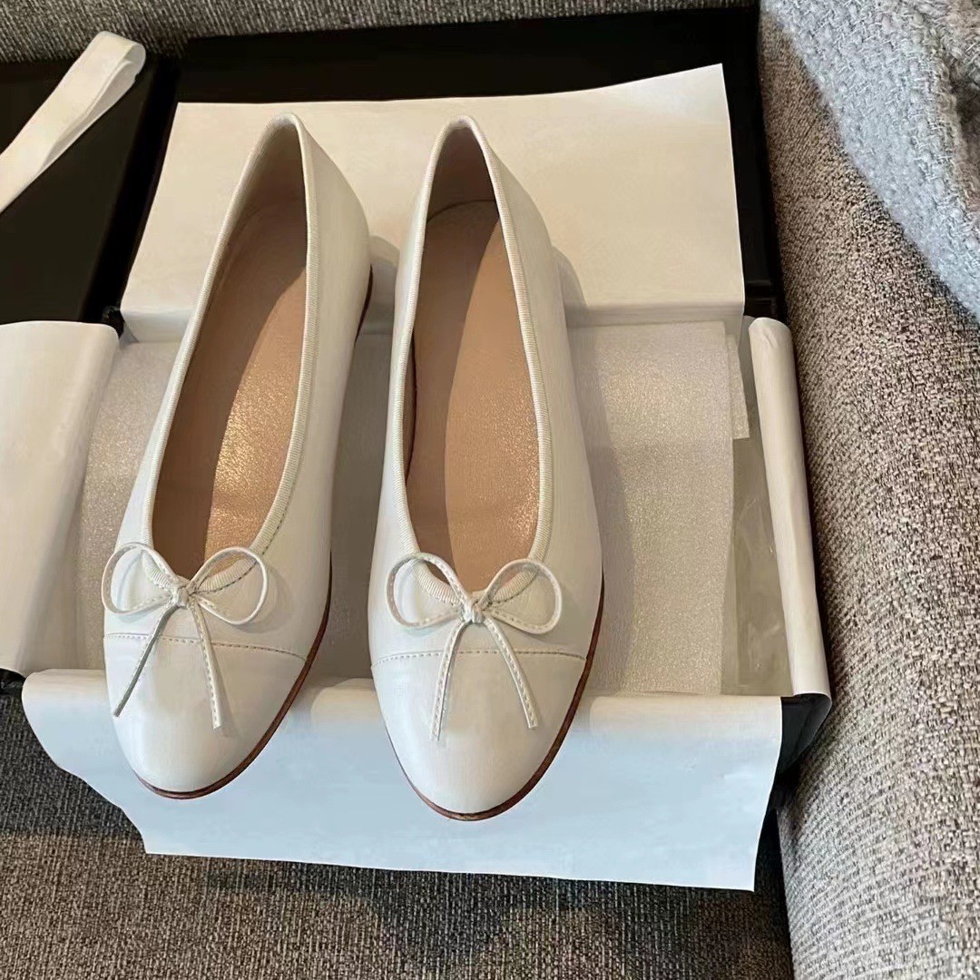 모든 흰색 양가죽