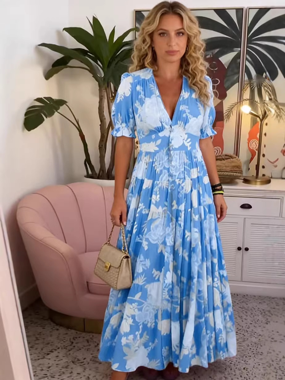 2026 New Large Size Super Fairy High Elastic V-Neck Floral Dress Seaside Vacation Beach Dress Loose Long Skirt