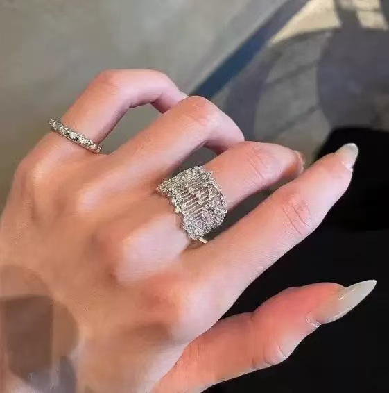 Ring 1126