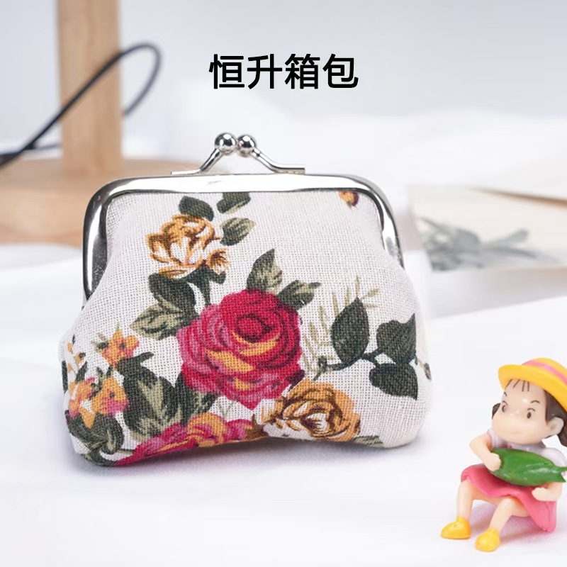 Unlined 3inch Cotton and Linen Fabric Rose Flower Bag Clutch Small Bag