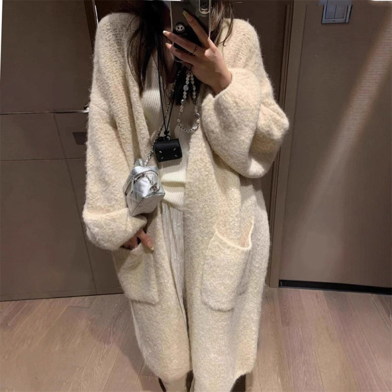 慵懒风软糯中长款灰色毛衣外套女2025秋冬外搭高级感宽松针织开衫|undefined