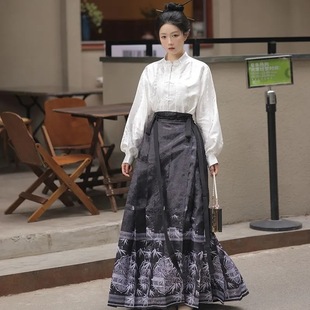 �¿����Ɲh�����bŮ���L�ճ�ͨ���@���R��ȹ����ʽ�������˹��b